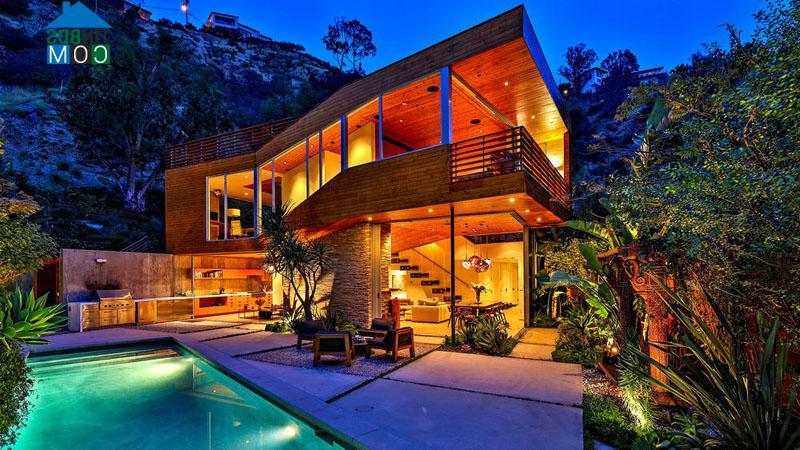 Ảnh Ngôi nhà ốp gỗ đẹp lãng mạn trên đồi Hollywood