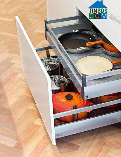 Ảnh Cách mở rộng gấp đôi không gian chứa đồ trong bếp