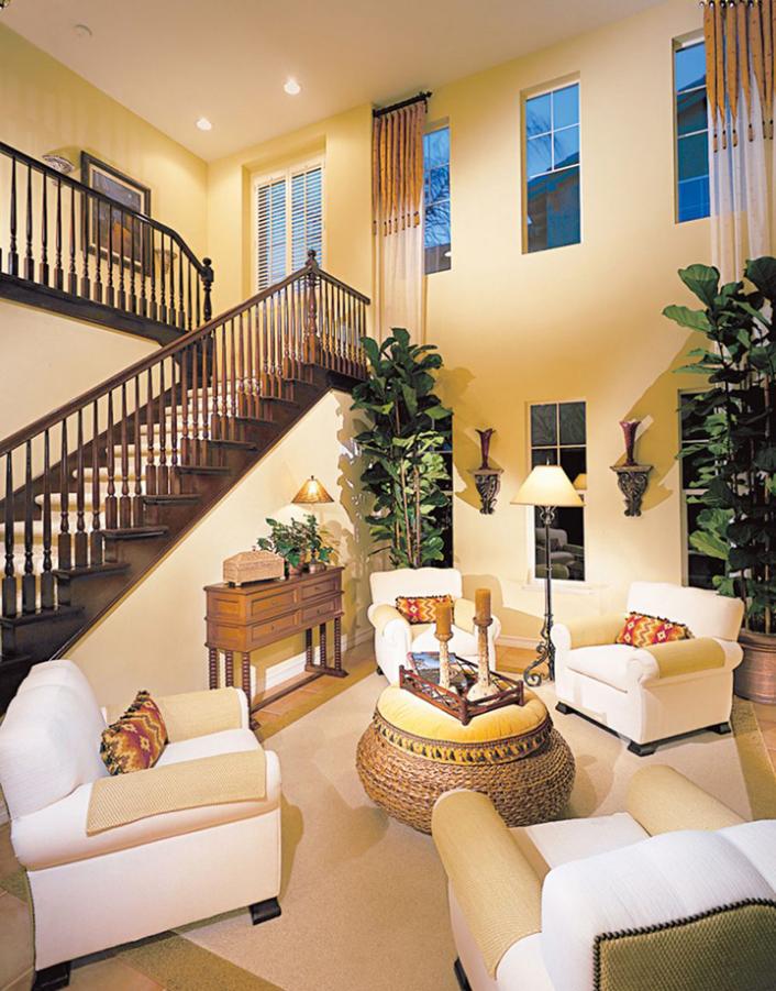 Nếu bạn đã có mẫu cầu thang khá cổ điển thì có thể lựa chọn nội thất phòng khách mang phong cách Retro để tạo nên tổng thể hài hòa nhất