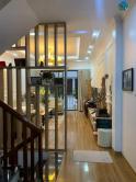 Bán nhà mặt phố Nguyễn Phong Sắc 5 tầng, DT 55m2, giá chào 16.8 tỷ