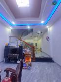 Kẹt tiền bán gấp lô đất 300m2 giá 198 triệu/ nền, LH: 0906736660