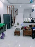 án nhà chính chủ Cầu Giấy, DT 37m2, MT 4.8m, vị trí đẹp.