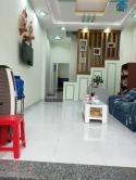Cho thuê nhà MP Trần Khánh Dư - HN. DT140m2*3tầng, mt 8m .0973513678.