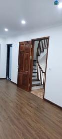 Bán gấp nhà mặt tiền phố Huế giáp Hàng Bài 374m2 mặt tiền 10m, nở hậu.