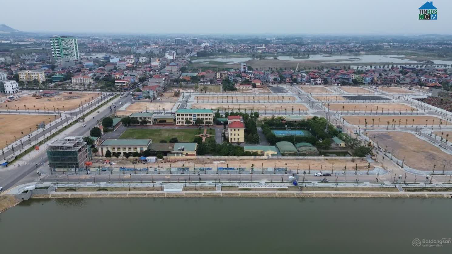 Ảnh Bích Động Lakeside 11