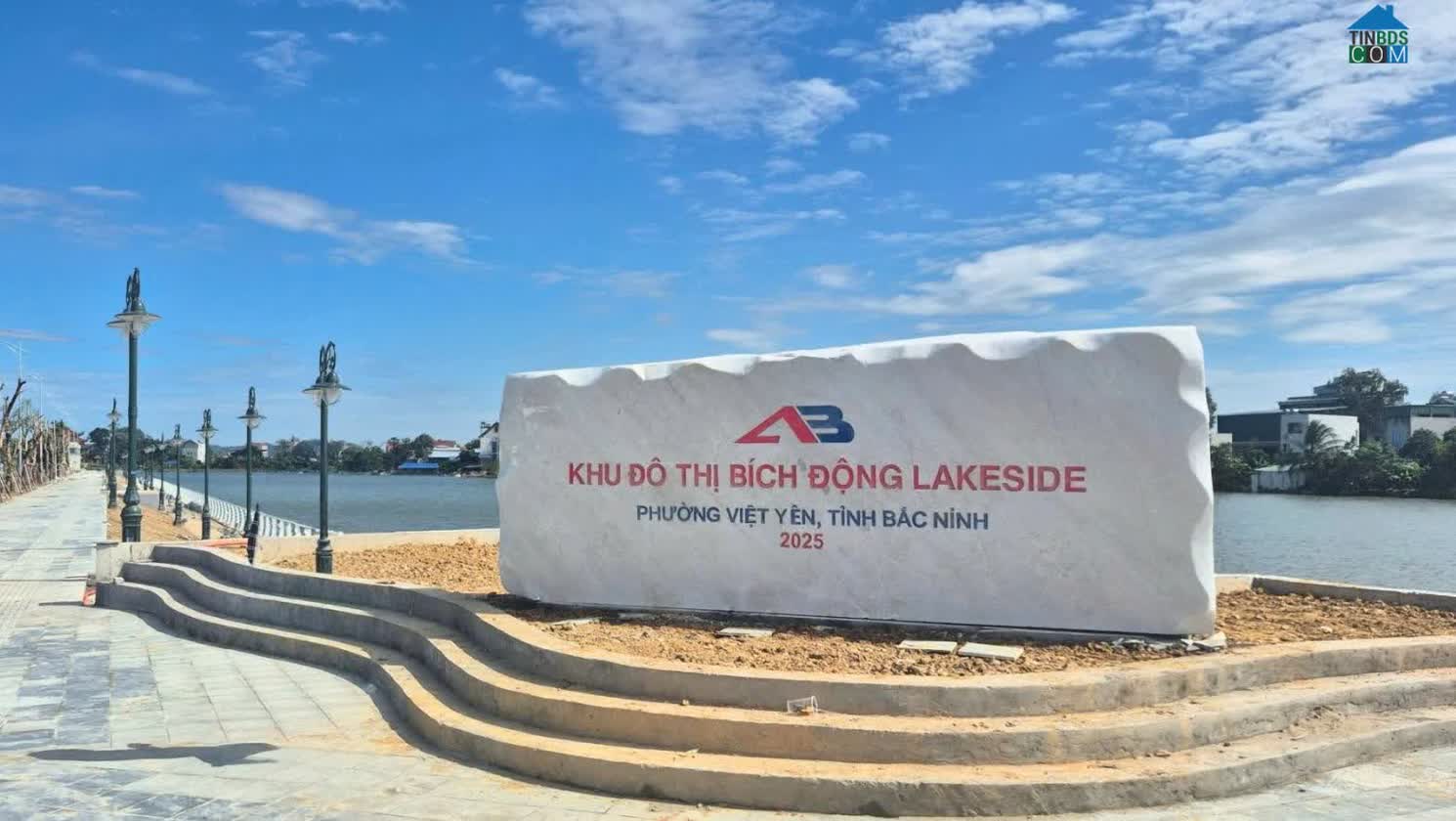 Ảnh Bích Động Lakeside 4