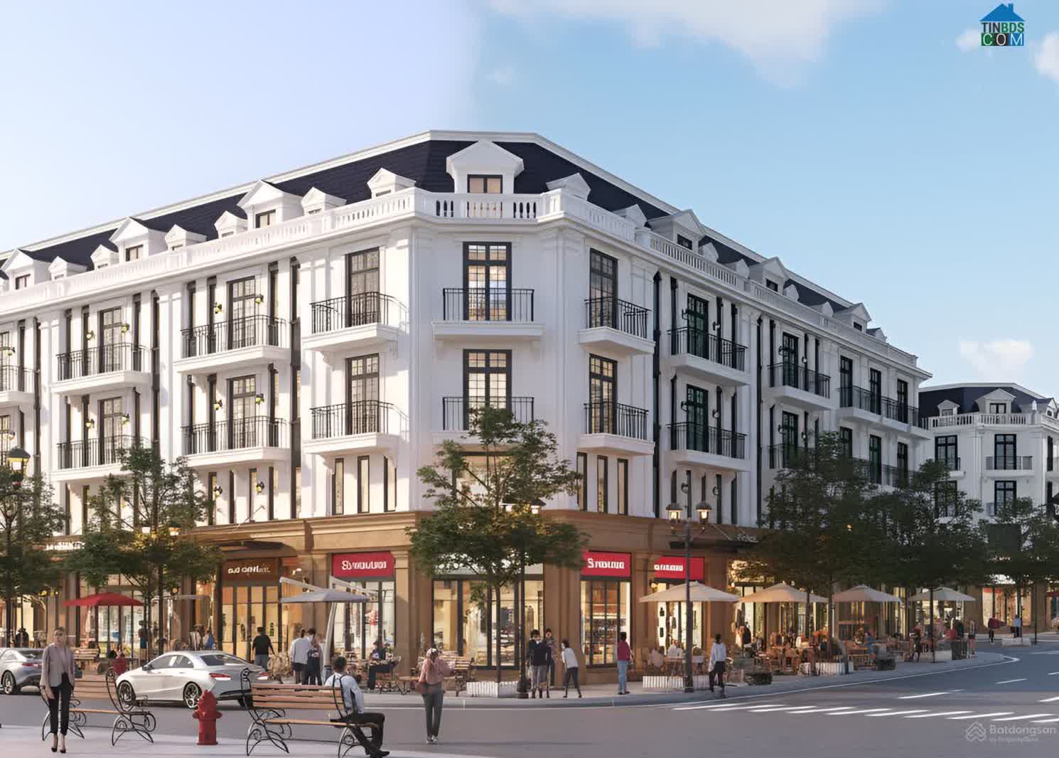 Ảnh Hồng Quang Central 4