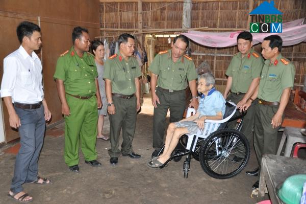 Hình ảnh Lưu Nghiệp Anh, Vĩnh Long