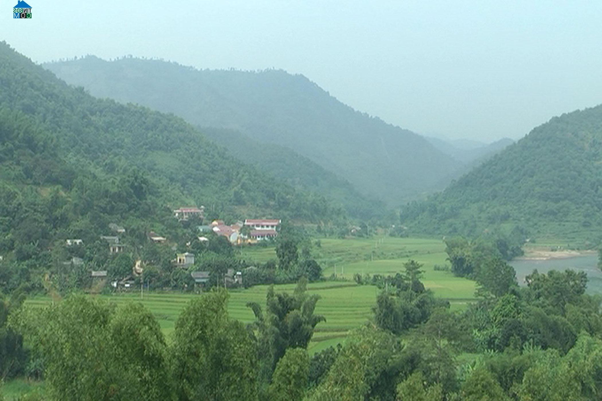 Hình ảnh Cô Ba, Cao Bằng