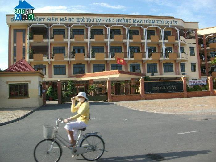 Hình ảnh Tân Sơn Nhì, Hồ Chí Minh