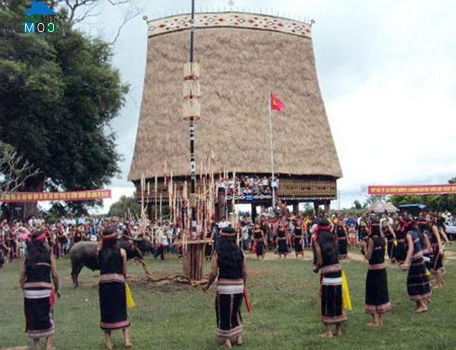 Hình ảnh Kon Tum, Quảng Ngãi