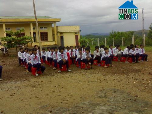 Hình ảnh Đặng Thùy Trâm, Quảng Ngãi