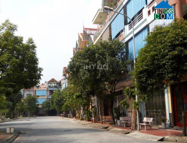 Hình ảnh Trần Lãm, Hưng Yên