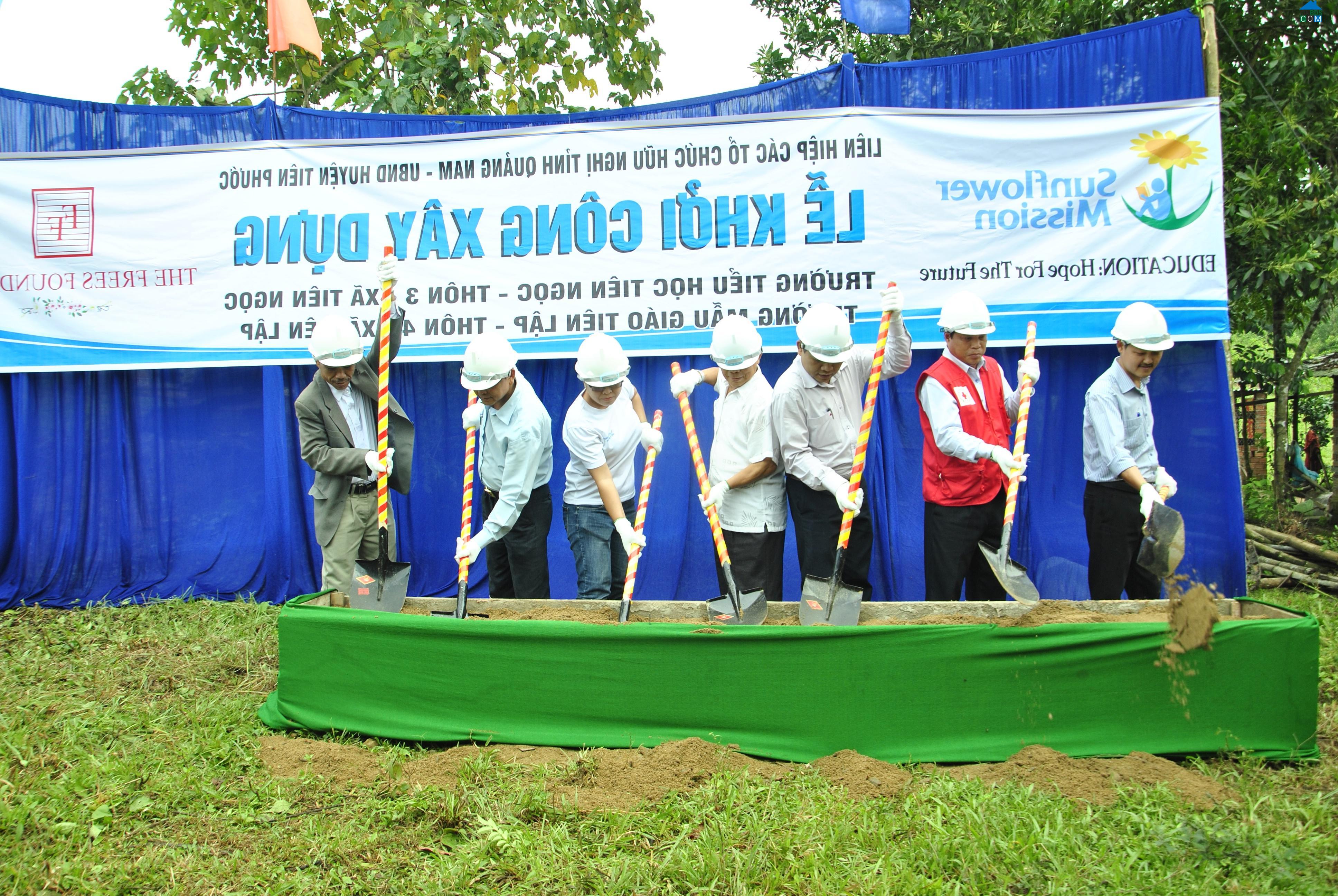 Hình ảnh Lãnh Ngọc, Đà Nẵng