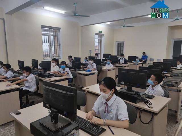 Hình ảnh Phạm Sư Mạnh, Hải Phòng