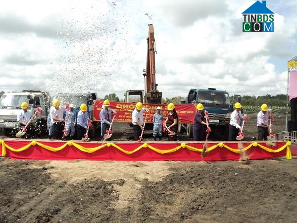 Hình ảnh Lưu Nghiệp Anh, Vĩnh Long