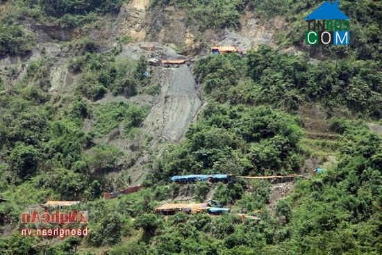 Hình ảnh Châu Hồng, Nghệ An