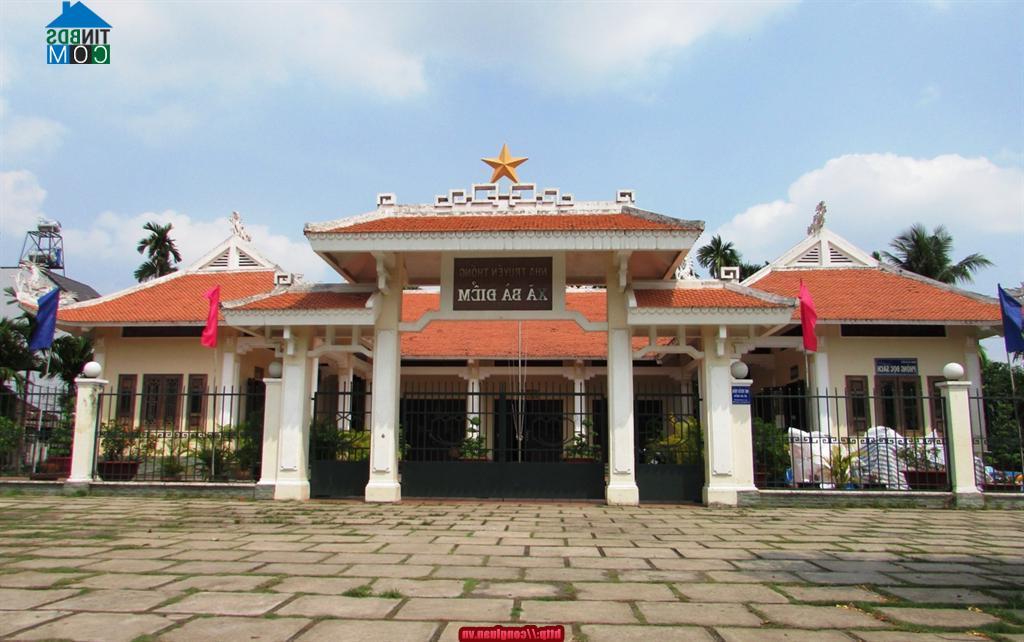 Hình ảnh Bà Điểm, Hồ Chí Minh