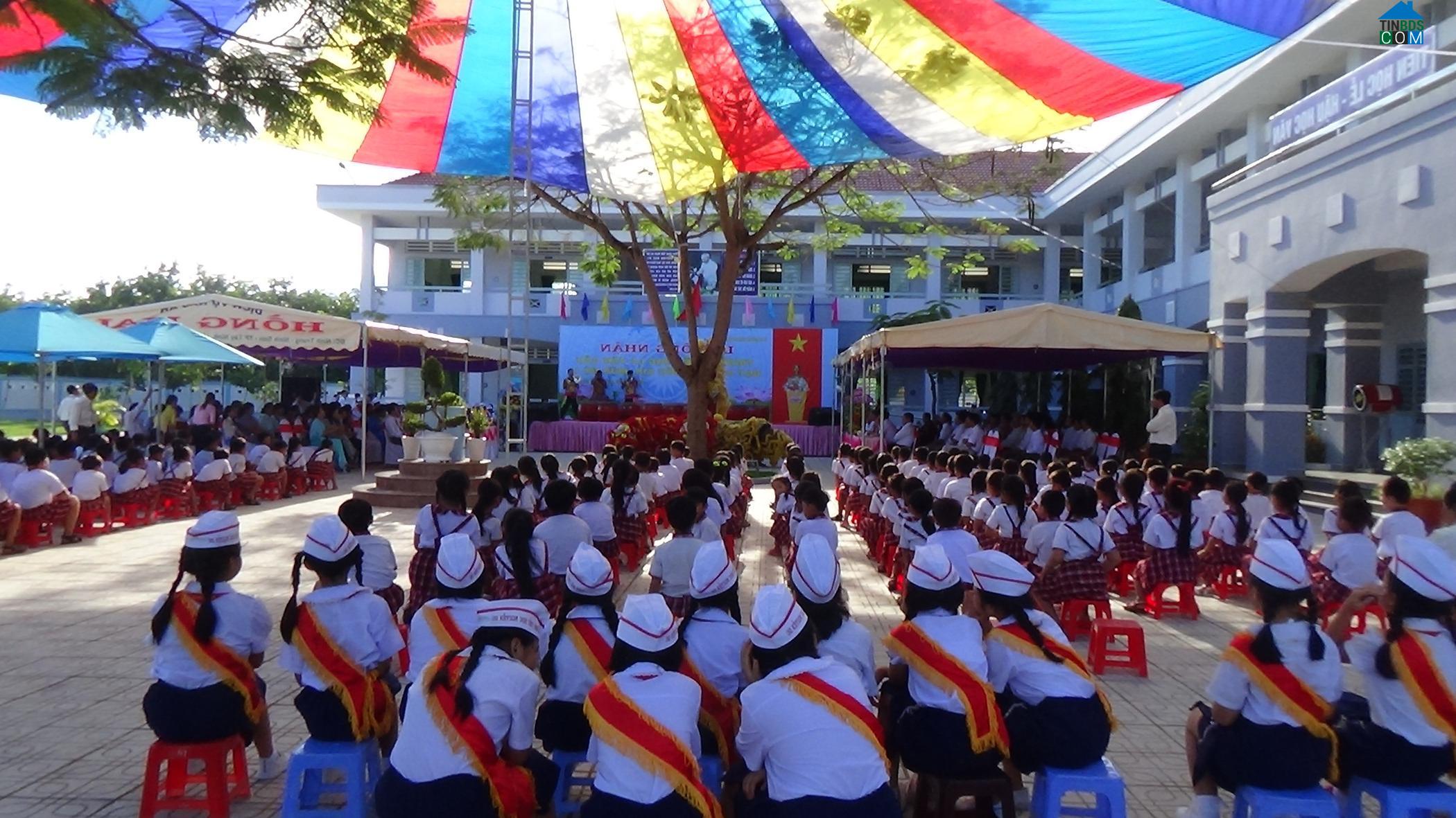 Hình ảnh Bình Minh, Tây Ninh