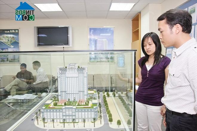 Ảnh Nhà đầu tư BĐS: Hết thời tự làm, tự bán