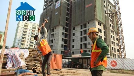 Ảnh Vất vả làm hồ sơ mua nhà ở xã hội