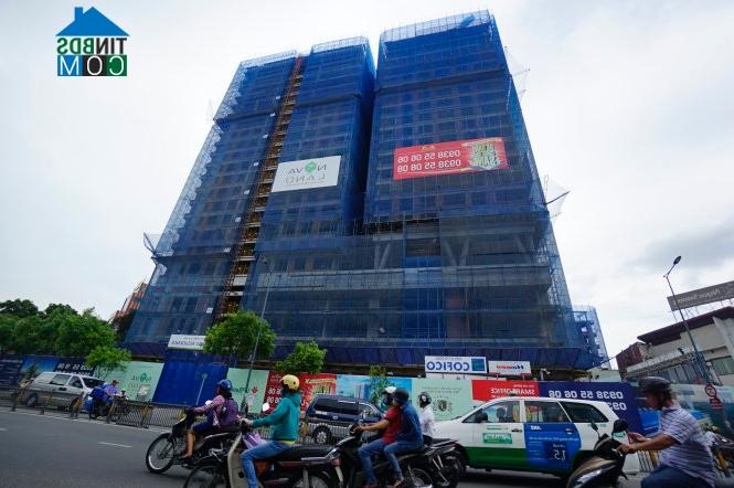 Ảnh Ký bảo lãnh mua nhà: Khó cũng phải làm!