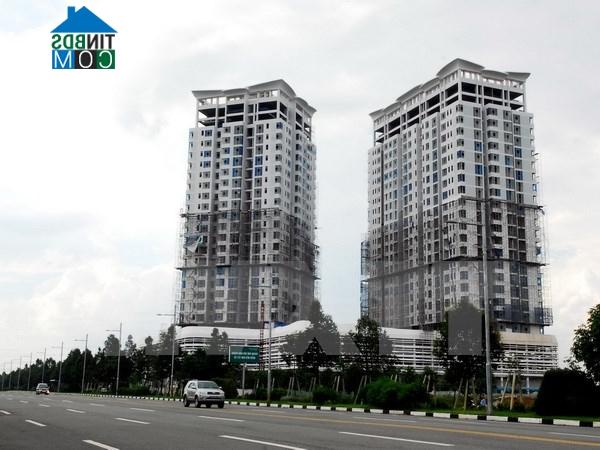 Ảnh Tp.HCM: Doanh nghiệp ồ ạt tuyển nhân viên cho các dự án BĐS