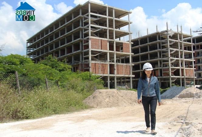 Ảnh Đã Nẵng: Dự án kí túc xá hơn 600 tỷ đồng "đắp chiếu"