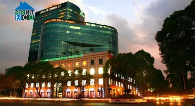 Ảnh Tp.HCM: Bùng nổ nguồn cung và nguy cơ thừa trung tâm thương mại