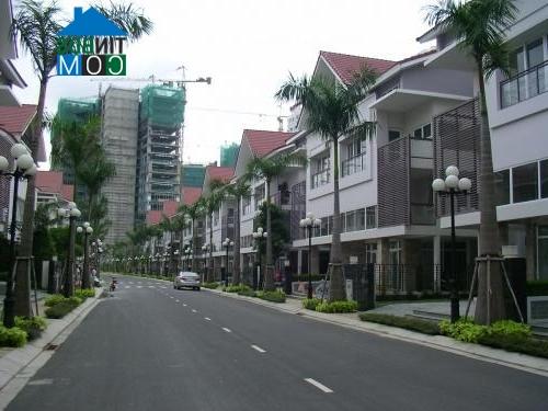 Ảnh Tp.HCM: Hơn 70.000 căn hộ, gần 54.000 biệt thự, liền kề sẽ gia nhập thị trường