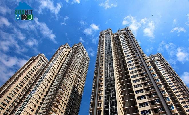 Ảnh Doanh nghiệp địa ốc tự tin đặt mục tiêu doanh thu “khủng”