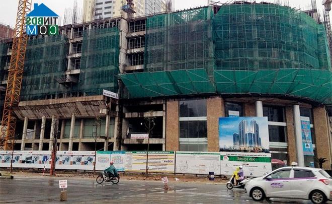 Ảnh Căn hộ cao cấp tại Hà Nội đối diện với nguy cơ thừa cung