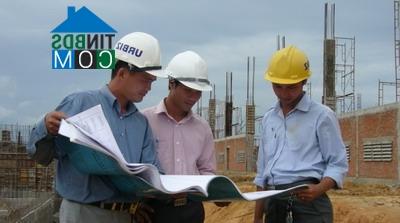 Ảnh Bao giờ nhà thầu xây dựng mới hết khổ?