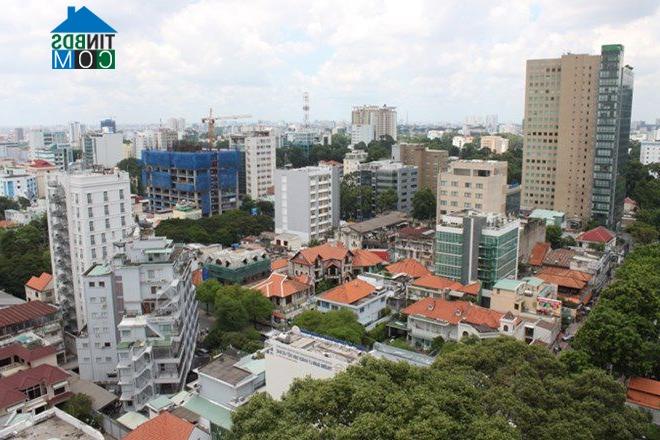 Savills nhận định, sàn giao dịch bất động sản tham gia “thổi giá” căn hộ