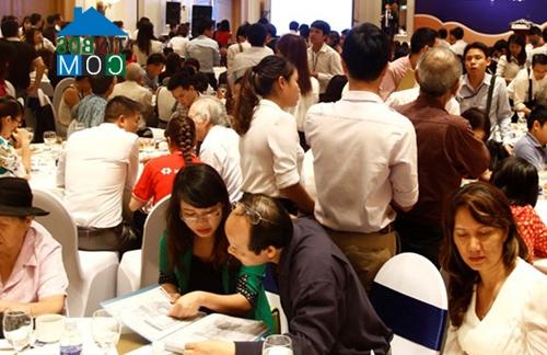 Buổi mở bán căn hộ do một đơn vị trong nước tổ chức