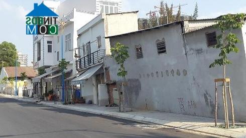 Ảnh Tp.HCM: Chi chít nhà mỏng, vẹo bên dòng kênh ngàn tỷ