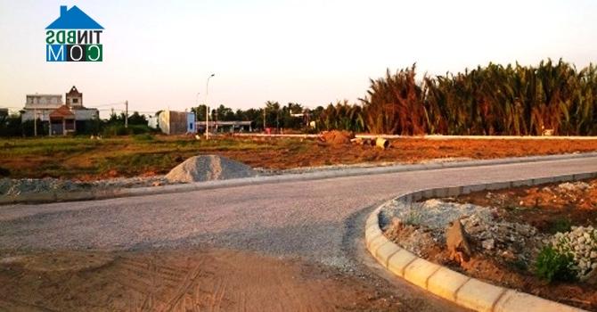 Ảnh Đất nền khu đông Tp.HCM: Dân mua để dành hoặc đầu cơ