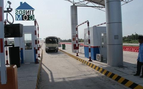 Ảnh Thông xe 22,7km cao tốc 6 làn đẹp nhất Việt Nam