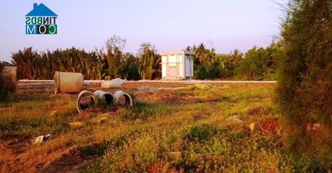 Ảnh Đất nền khu đông Tp.HCM: Dân mua để dành hoặc đầu cơ