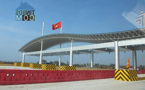Ảnh Thông xe 22,7km cao tốc 6 làn đẹp nhất Việt Nam