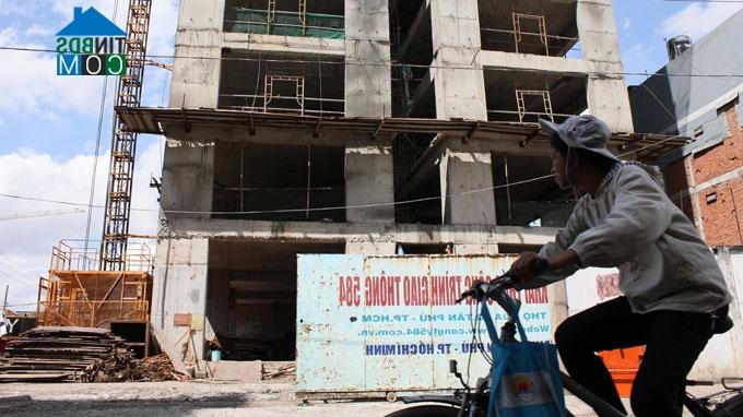 Ảnh Bộ trưởng Trịnh Đình Dũng: "BĐS làm ra phải đến được với người dân"