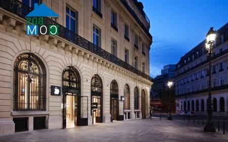 Ảnh Tham quan gian hàng tráng lệ của Apple tại Paris