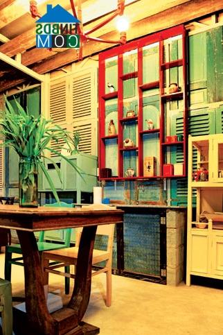Ảnh Kiến trúc quán cafe Kujuz: Cửa không chỉ để mở