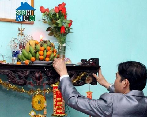 Ảnh Chọn thời điểm sửa phòng ban thờ