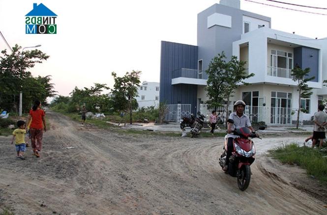 Ảnh Doanh nghiệp đua nhau "ém" đất  tái định cư