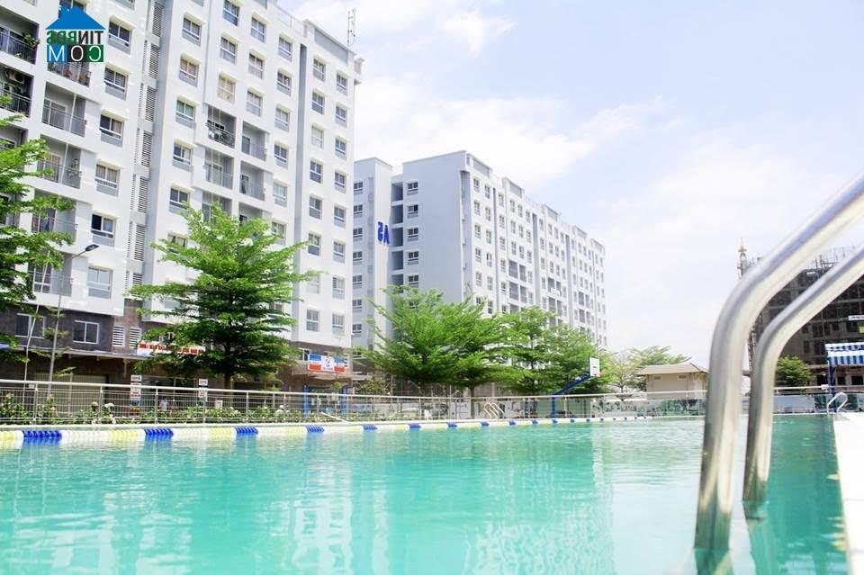 Trong 6 tháng đầu năm, có hơn 14.000 giao dịch BĐS thành công. Ảnh: Báo Xây dựng Online