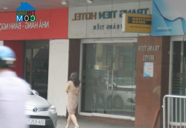Ảnh Cận cảnh các khu đất "vàng" Hồ Gươm đang bị bỏ hoang