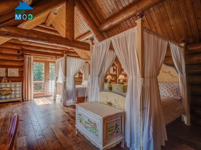 Ảnh "Choáng" với nhà gỗ 11 triệu USD đẳng cấp như resort