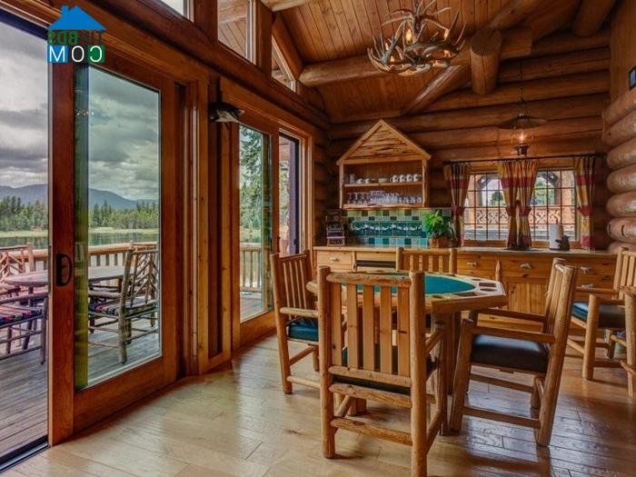 Ảnh "Choáng" với nhà gỗ 11 triệu USD đẳng cấp như resort