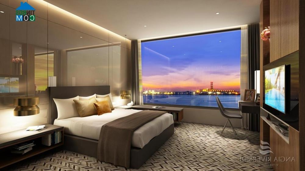 Phòng ngủ nhìn ra khung cảnh thơ mộng của sông Sài Gòn